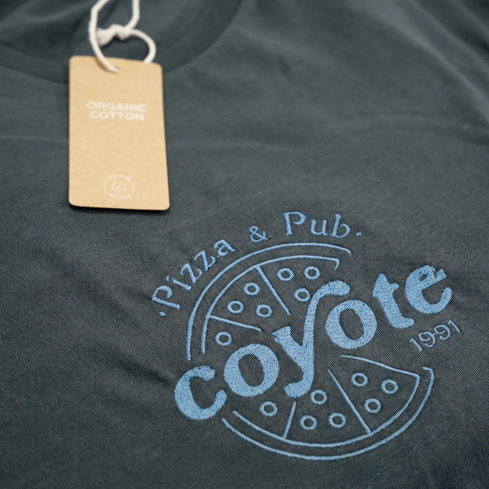 Mat mašinski vez na organic cotton majicama, ADD VERT